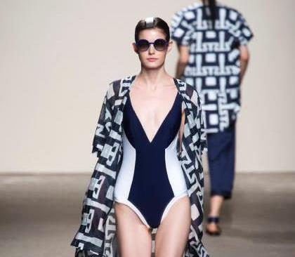 Τα ολόσωμα μαγιό που κρύβουν τις ατέλειες